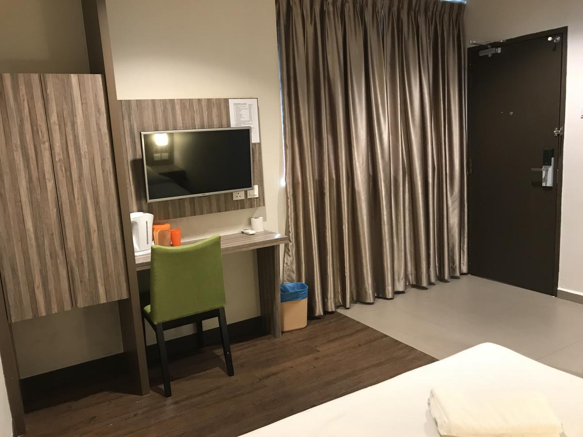Victory Hotel Johor Bahru Eksteriør billede